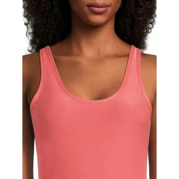 No Boundaries Juniors Scoop Neck Tank Size Small - Picture 2 of 5